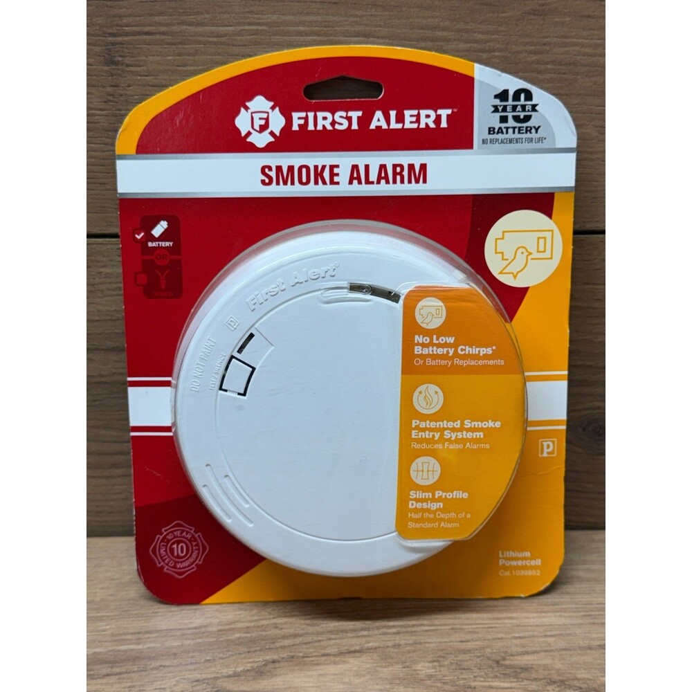 First Alert P1210 10-Year Battery Powered Slim Smoke Detector - New
